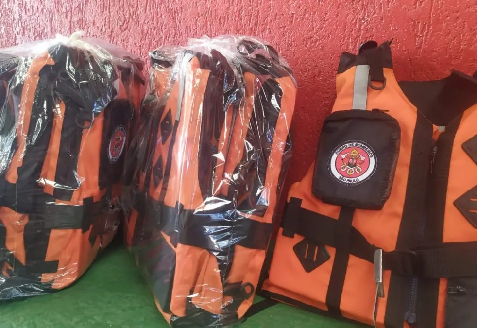 ENTREGA DE EQUIPAMENTOS DE SEGURANÇA